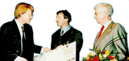 Tobias Steidle, Wettbewerbsleiter Klaus Dierkes, Stadtdirektor G�nter Odenbreit